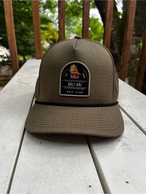 Pukka Bali Hai Golf Club Snapback Hat Olive Green Ripstop Rope Accent 100% cott